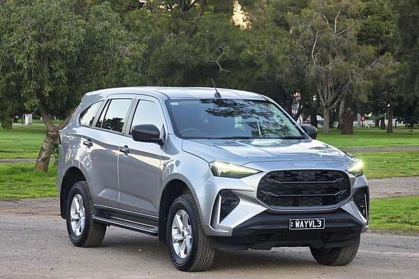 2025 Isuzu MU-X