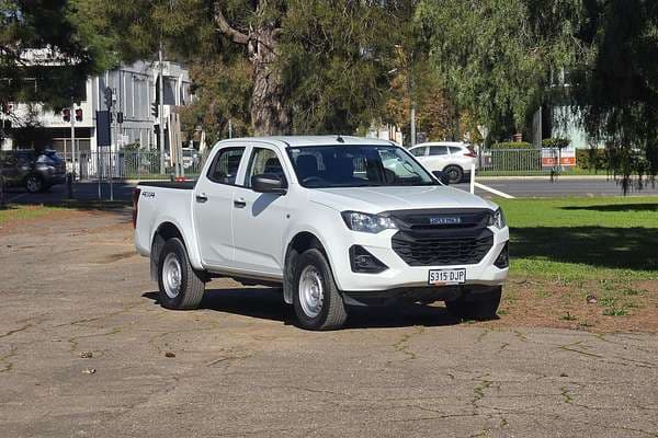 2025 Isuzu D-MAX