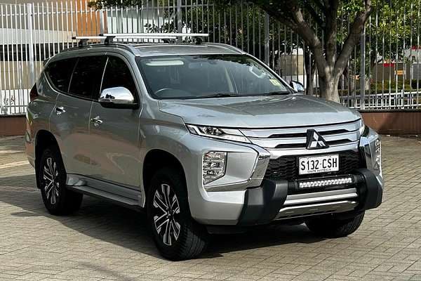 2022 Mitsubishi Pajero Sport